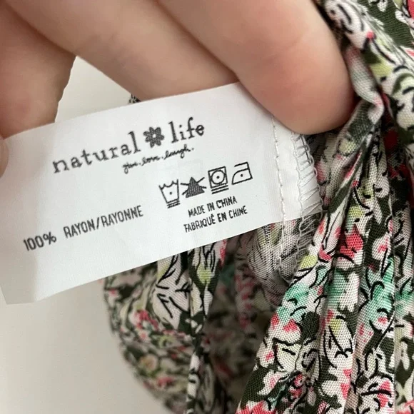 NATURAL LIFE Pink and Green Floral Maxi
Skirt Smocked Waist Flowy Boho Hippie. 1 - Picture 9 of 9